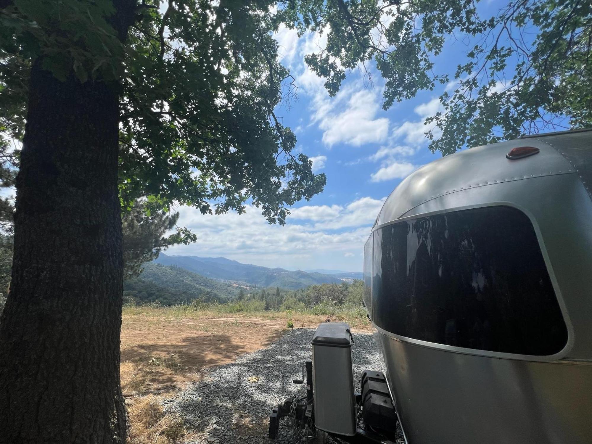 Modern Airstream With Amazing View - 10 To 15 Minutes From Kings Canyon National Park Dunlap Екстер'єр фото