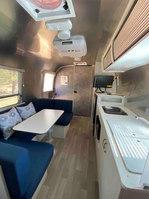 Modern Airstream With Amazing View - 10 To 15 Minutes From Kings Canyon National Park Dunlap Екстер'єр фото